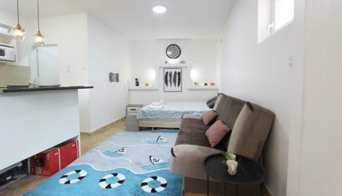 Studio Apartment On Donji Put, Kotor