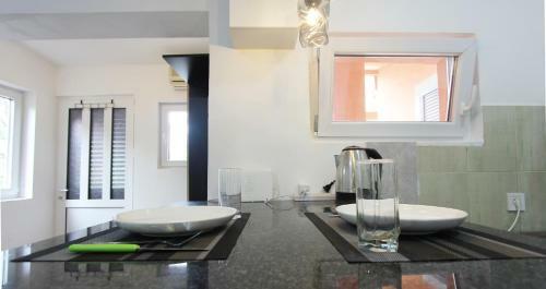 Studio Apartment On Donji Put, Kotor