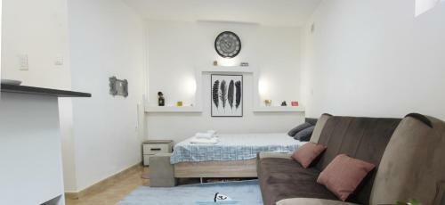 Studio Apartment On Donji Put, Kotor