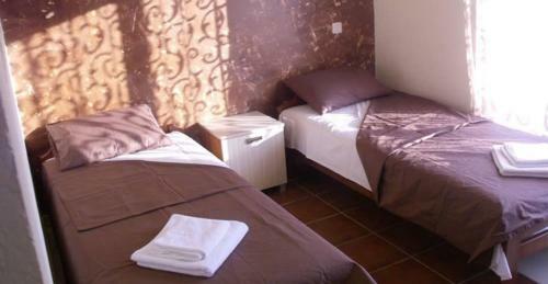 Hotel Preno?i?te Trio