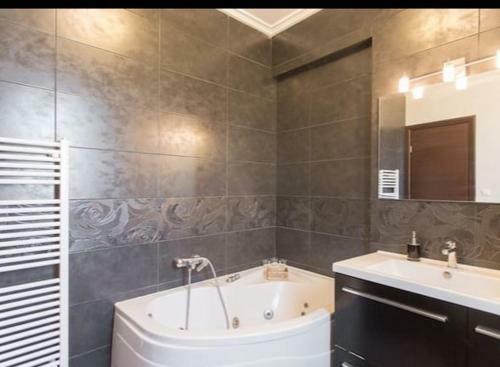 Hostal Villa Ariadne
