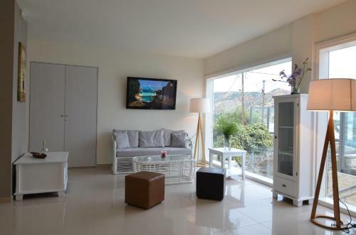 Areti Hotel