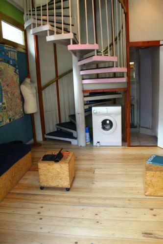 Chillton Hostel