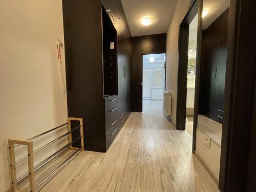 Apartment Rosni?ka With King Bed, Balcony, Free Parking