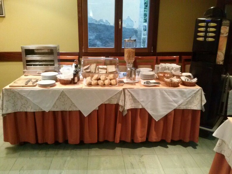 Hotel Calzada Romana