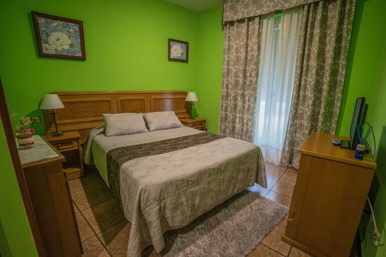 Hotel Calzada Romana
