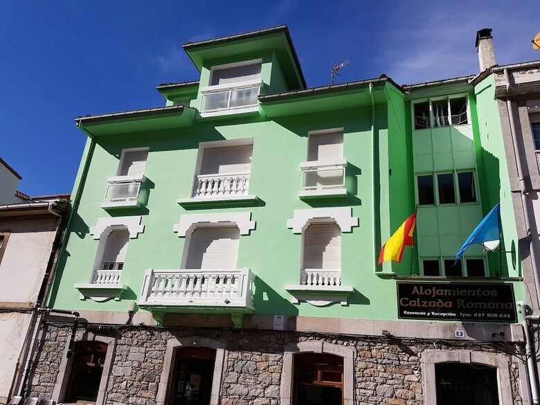 Hotel Calzada Romana