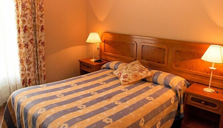 Hotel Calzada Romana