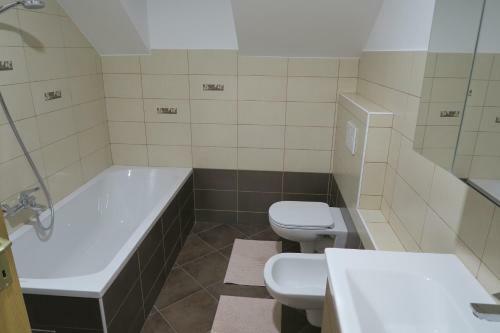 Hostal Rooms For Rent In Ljubljana