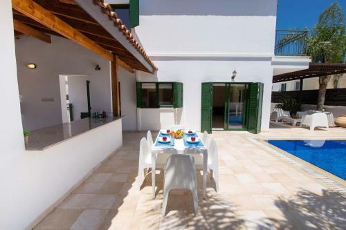 Villa Eftihia