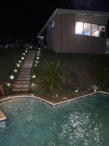 Villa Sloth Rose House