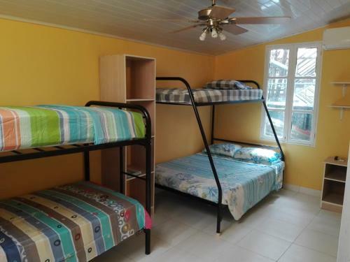 Casa Frente Al Mar En Isla Grande