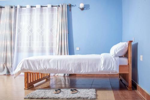 Villa 2br Own Compound Elgonview