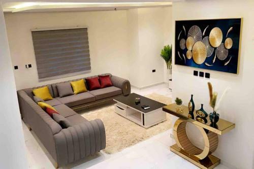 Apartamento Cheerful Two Bedroom Vacation Home With A Pool