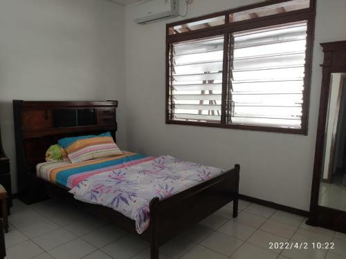 Kelana 2 Nice Homestay (5 Bed Rooms) Semarang