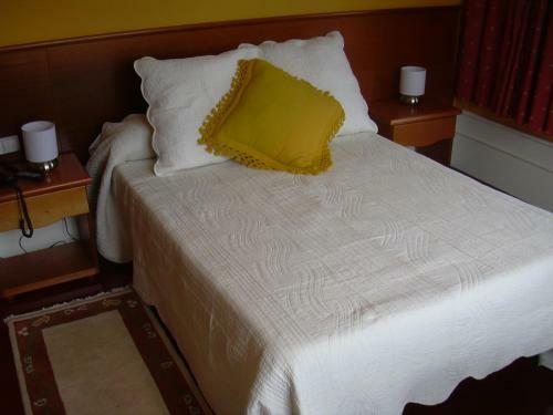 Hostal Val De Serantes