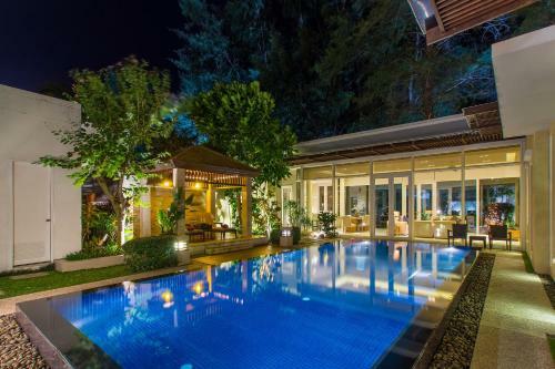 ?sunset Ocean Front Villa