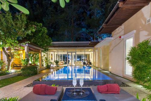 ?sunset Ocean Front Villa