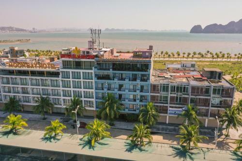 Anson Bay Hotel