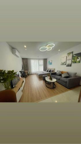 Apartamento Lan Ng?c Homestay B2112