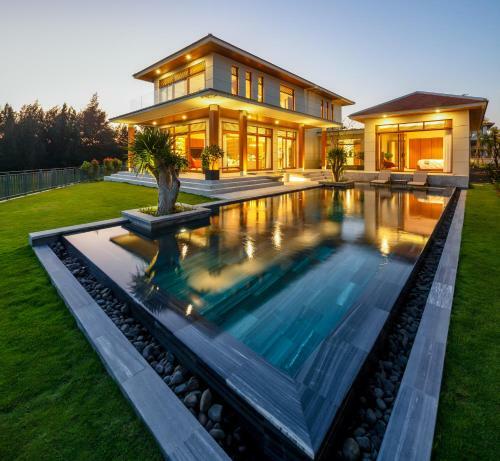Resort Villa Beach Danang