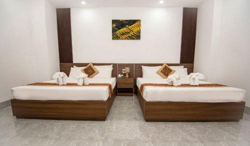 Huy Ng?c Hotel