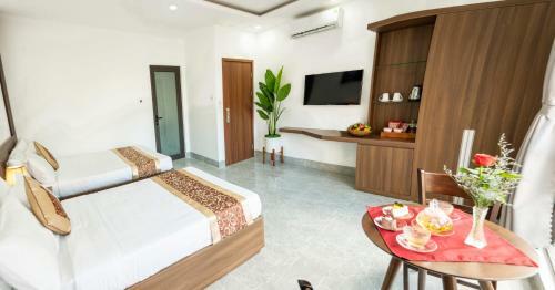 Huy Ng?c Hotel