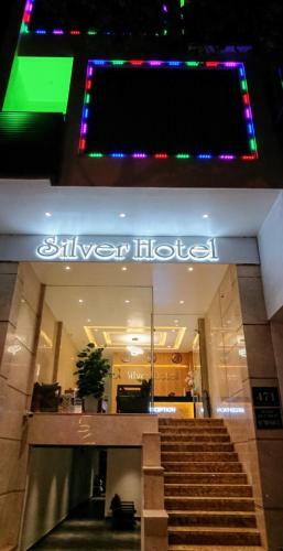 Silver Hotel