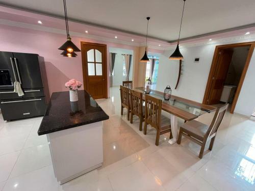 1-2-3 Villa/residencial
