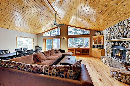 Lakeside Haven
