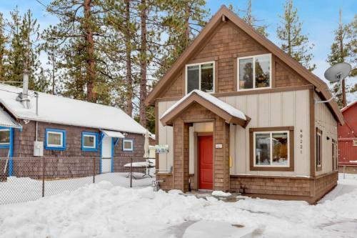Village Chic Chalet #2113 By Big Bear Vacations