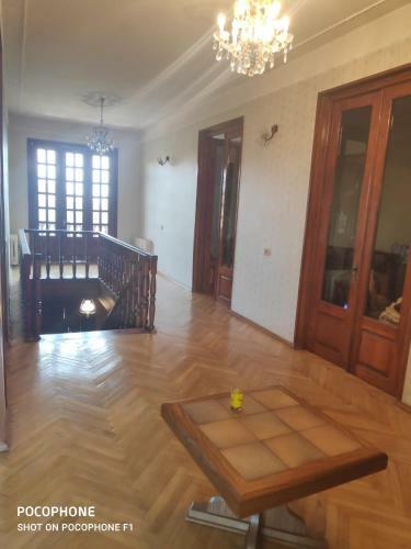 Hostal M.s.t Home