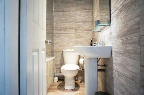 3 Bedroom House - Barrow In Furness
