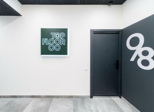 Topfloor Apartments