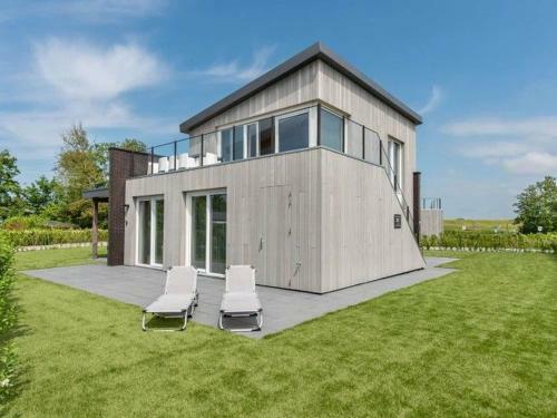 Attractive Holiday Home In Kamperland With Terrace