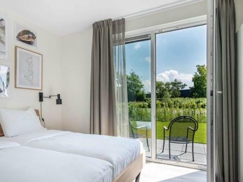Attractive Holiday Home In Kamperland With Terrace