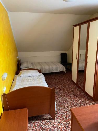 Hostal Gosti??e Senica