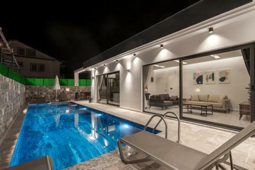 Villa Mystory