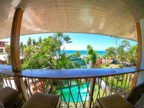 Las Olas Hotel