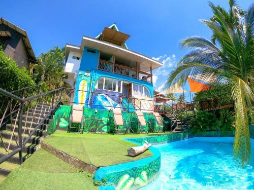 Las Olas Hotel
