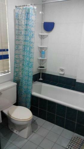 Apartamento Riverine Emerald Condominium