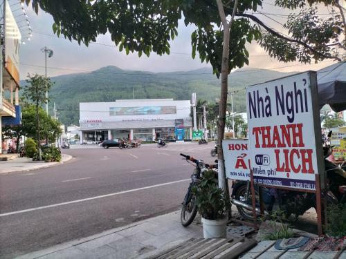 Hotel Thanh L?ch Motel