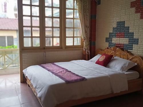Bed & Breakfast Hoang Long Hotel