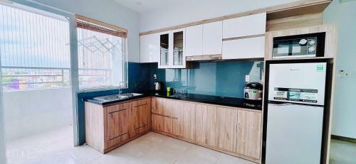 Muong Thanh Vien Trieu Beachfront Apartment
