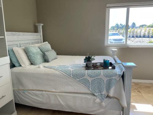 Staycation Secluded 3 Acre With Pool - Angel Ranch