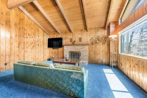 That '70s House - New Listing! Newly Renovated!