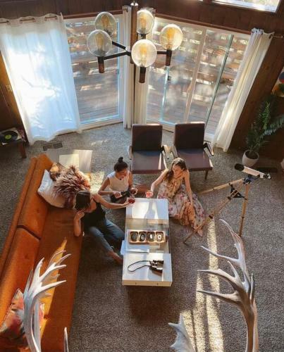 Vibey Mid-century A-frame W/ Patio & Zen Garden