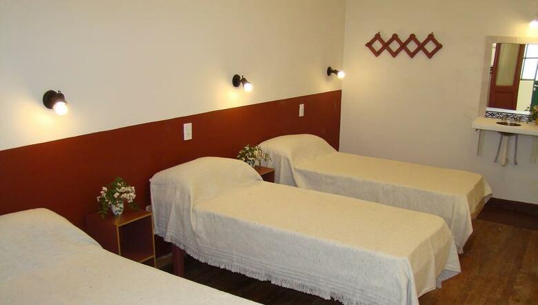 Hostal Posada Casa De Borgo�a