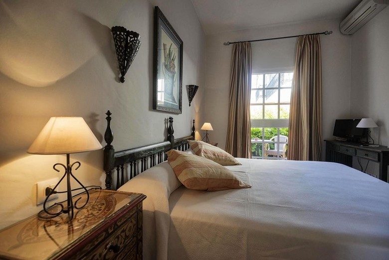 Hotel Madreselva