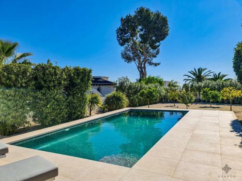 Villa Moderna de Lujo de Nueva Construcci�n A 1km de Playa Fustera